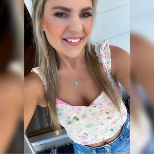 Floral Abercrombie Sleeveless Top
